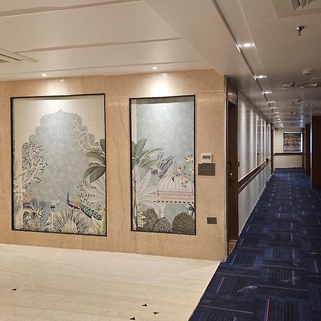 Hotel Elara Dehradun Zewnętrze zdjęcie